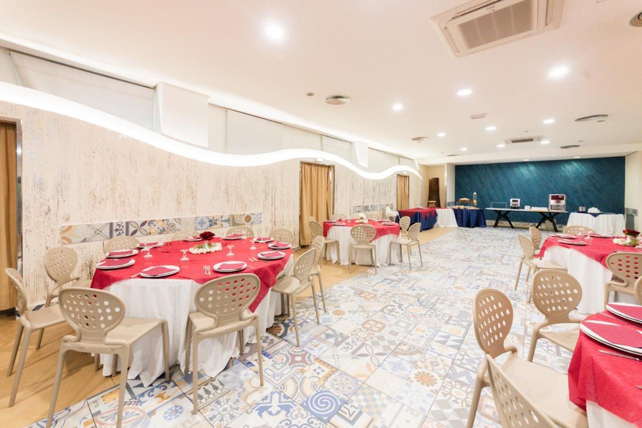อัลแบร์โก เอเธเนียม Hotel ปาแลร์โม ภายนอก รูปภาพ