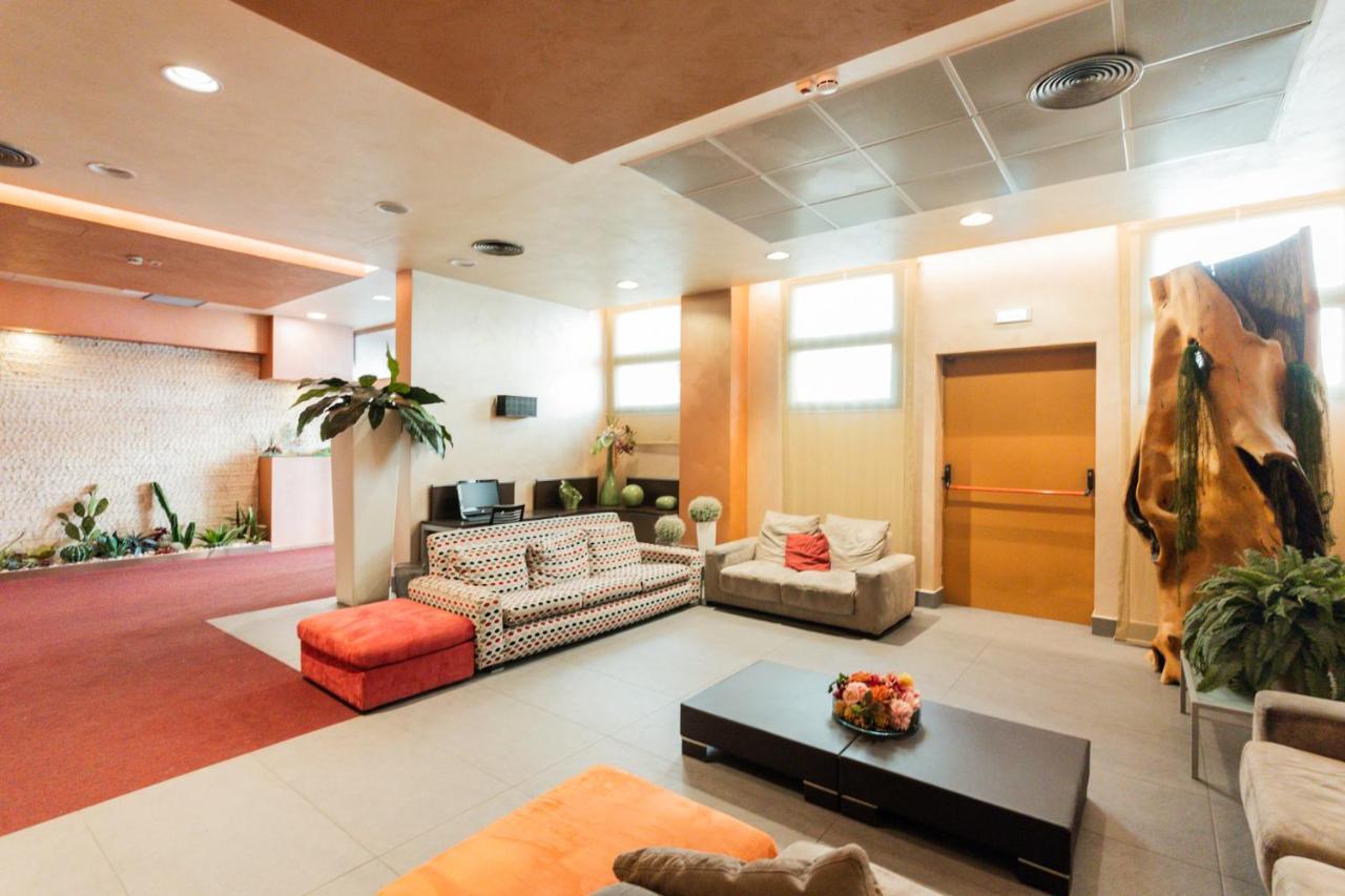 อัลแบร์โก เอเธเนียม Hotel ปาแลร์โม ภายนอก รูปภาพ