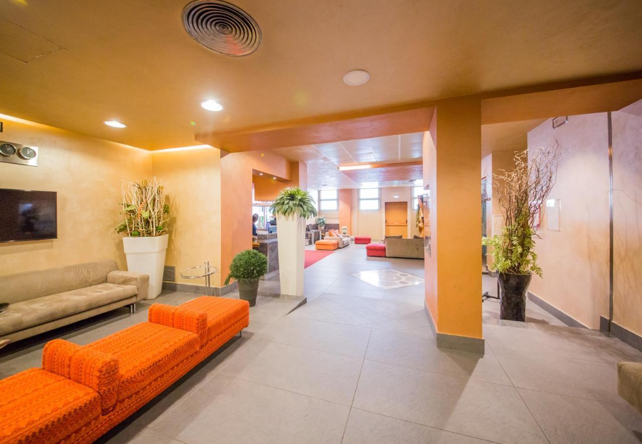 อัลแบร์โก เอเธเนียม Hotel ปาแลร์โม ภายนอก รูปภาพ