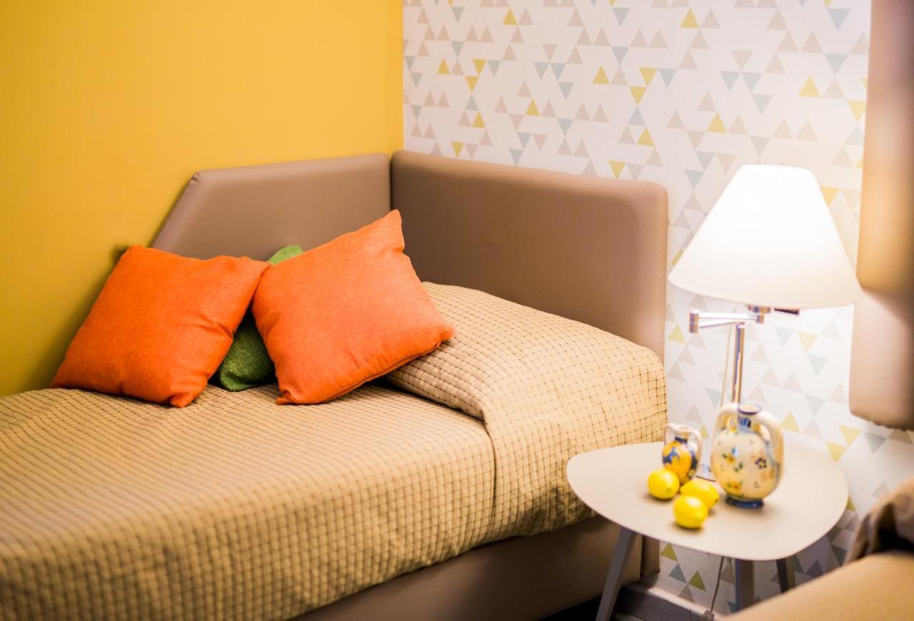 อัลแบร์โก เอเธเนียม Hotel ปาแลร์โม ภายนอก รูปภาพ